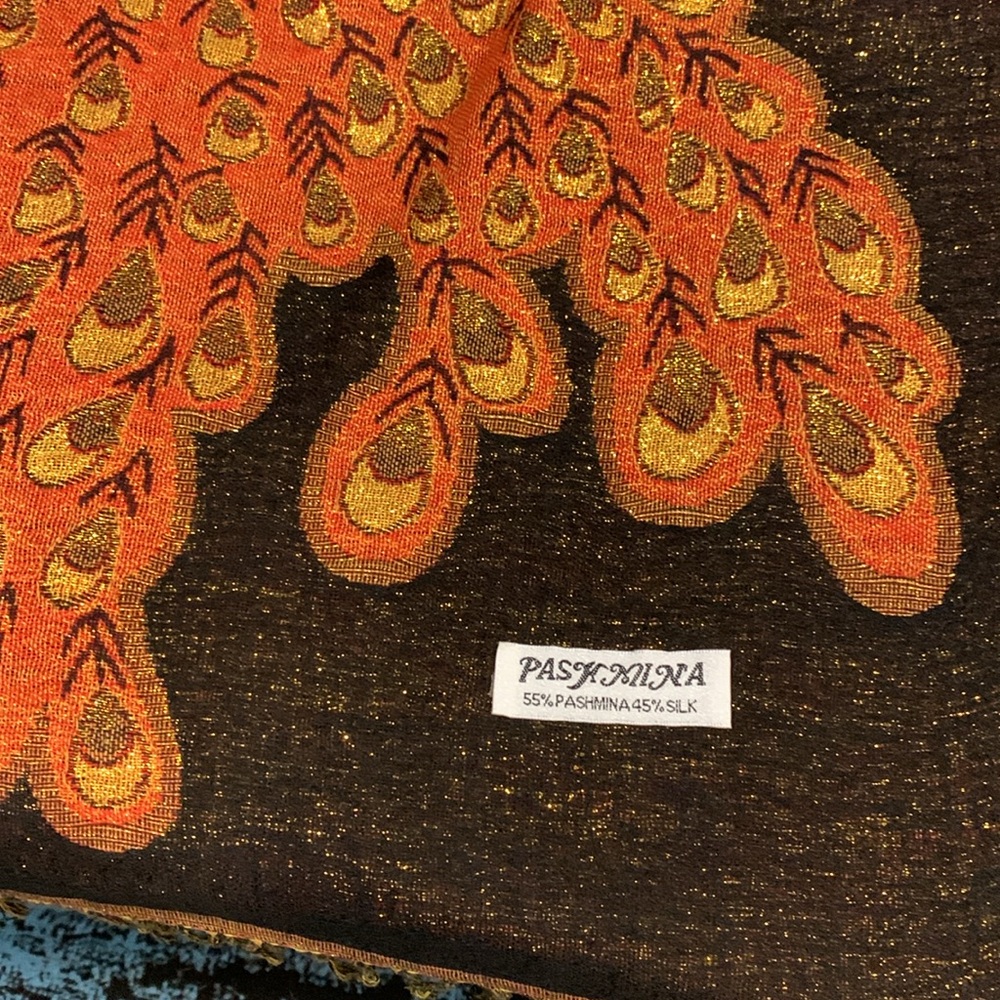 Pashmina scarf silk